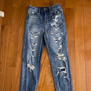 never worn American eagle jeans